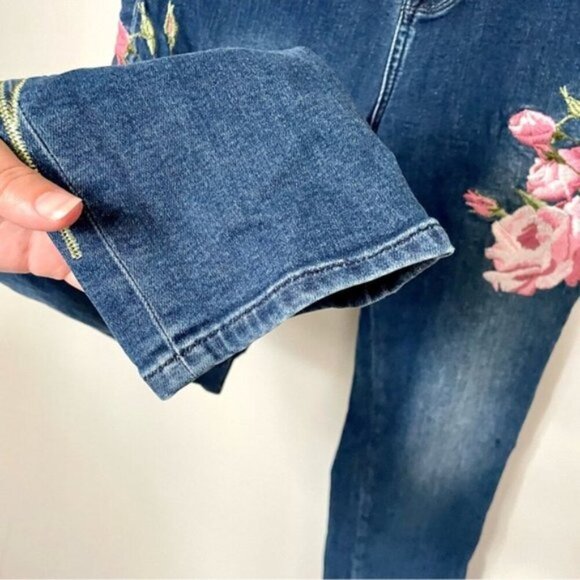 Ted Baker Khlowe Floral Embroidered Boyfriend Jeans - Picture 11 of 13